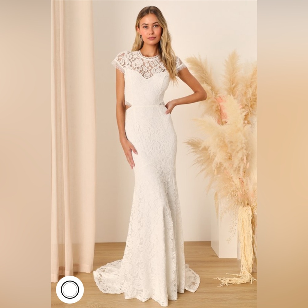 Lulu’s Devoted to Bliss Wedding Dress. Never worn! Size S NWT